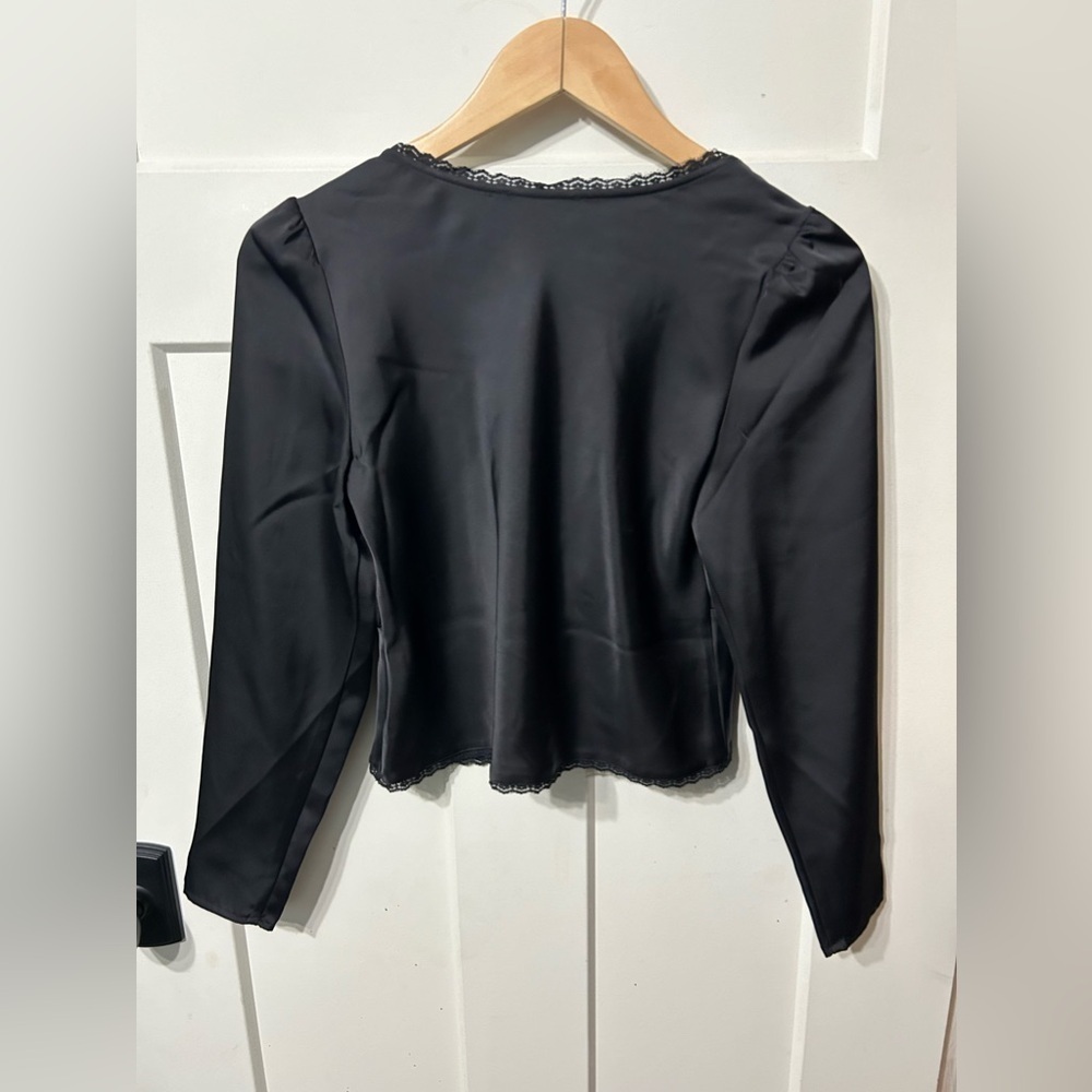House of Harlow 1960 Black Satin Tie close Blouse and Long Skirt lace trim set - Picture 5 of 8